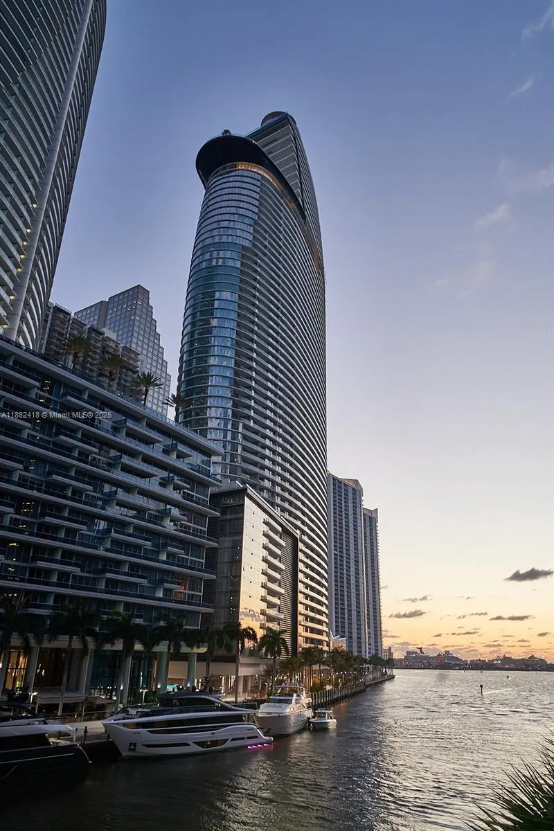 300 Biscayne Blvd Way, #2305W