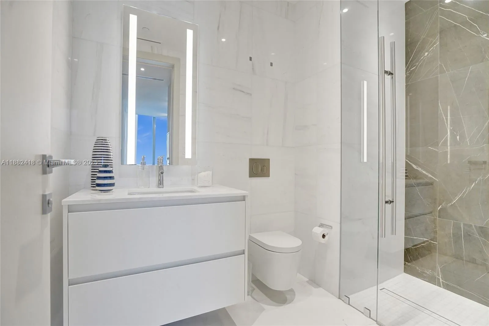 300 Biscayne Blvd Way, #2305W