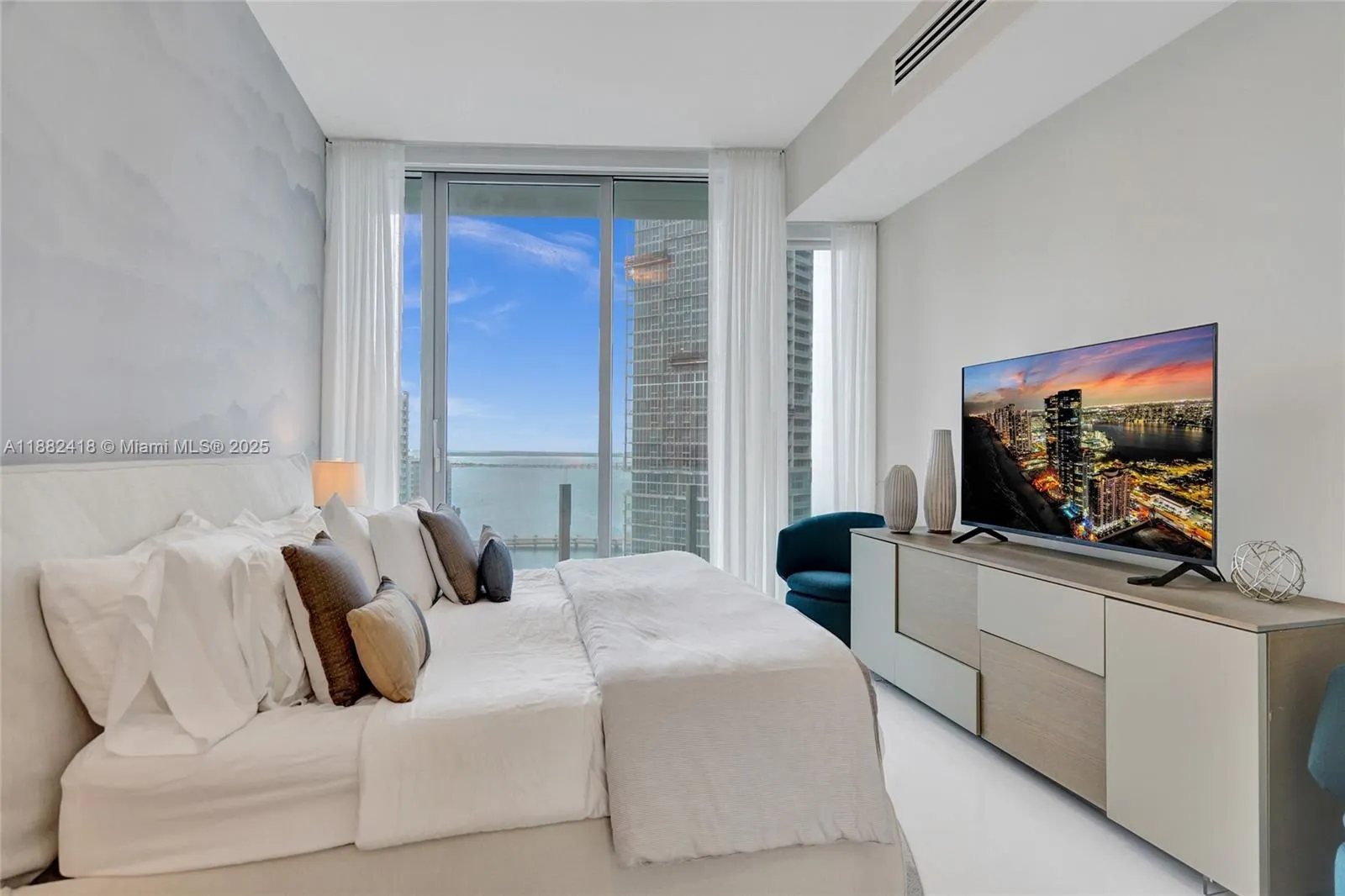 300 Biscayne Blvd Way, #2305W