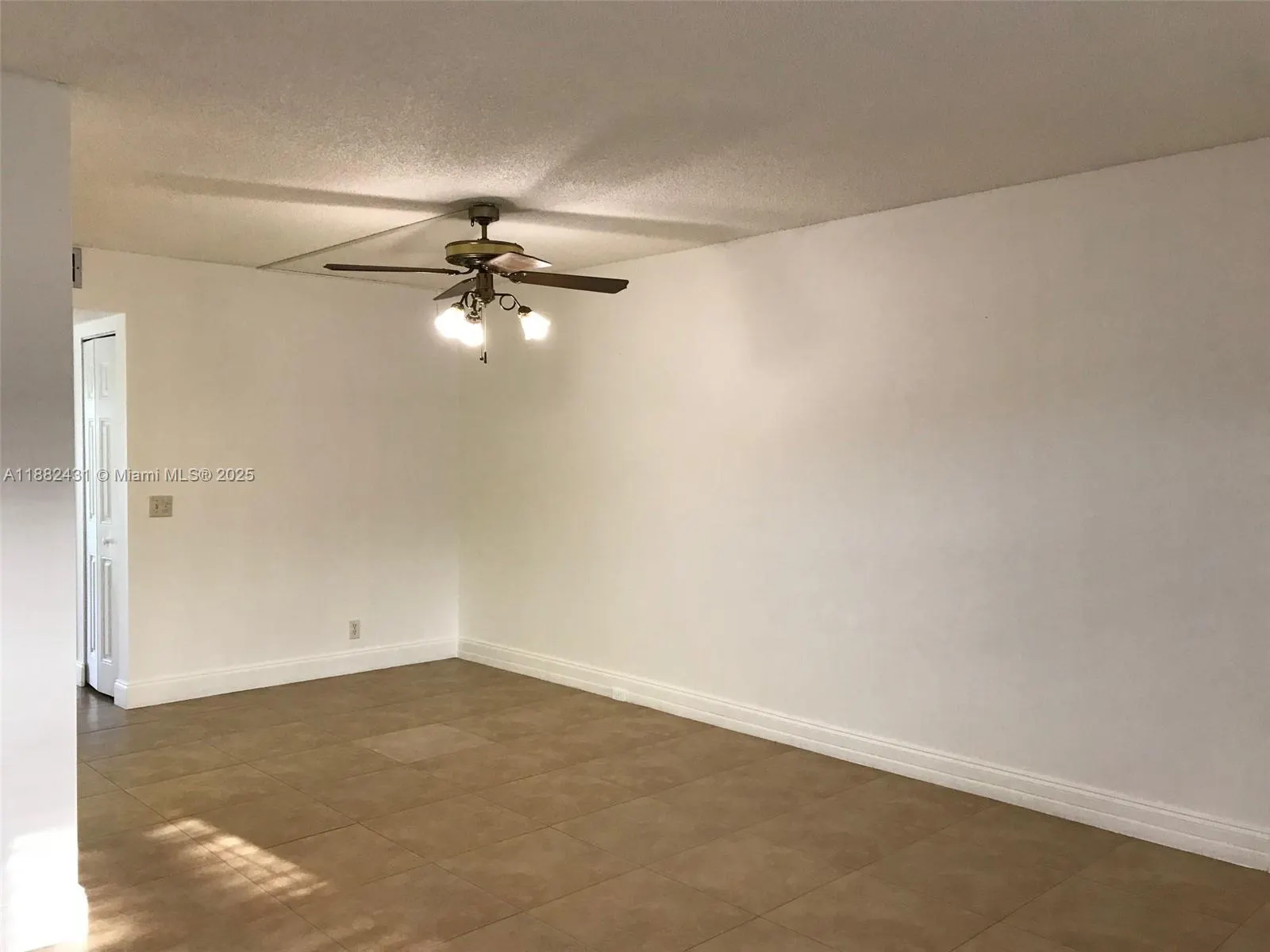 101 SW 132nd Way, #206J
