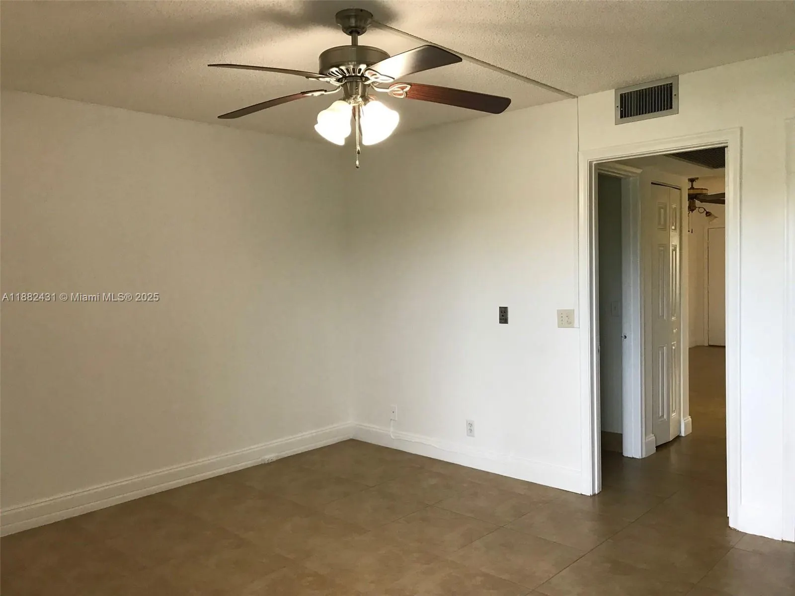 101 SW 132nd Way, #206J