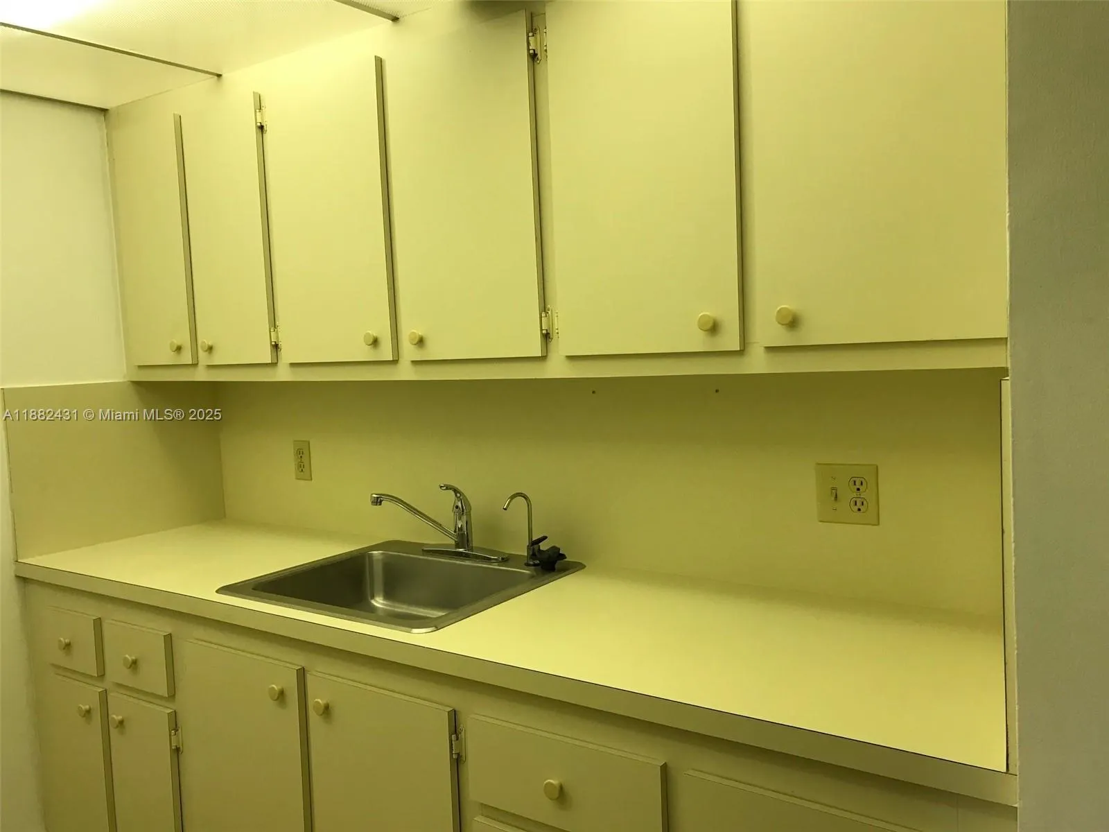 101 SW 132nd Way, #206J