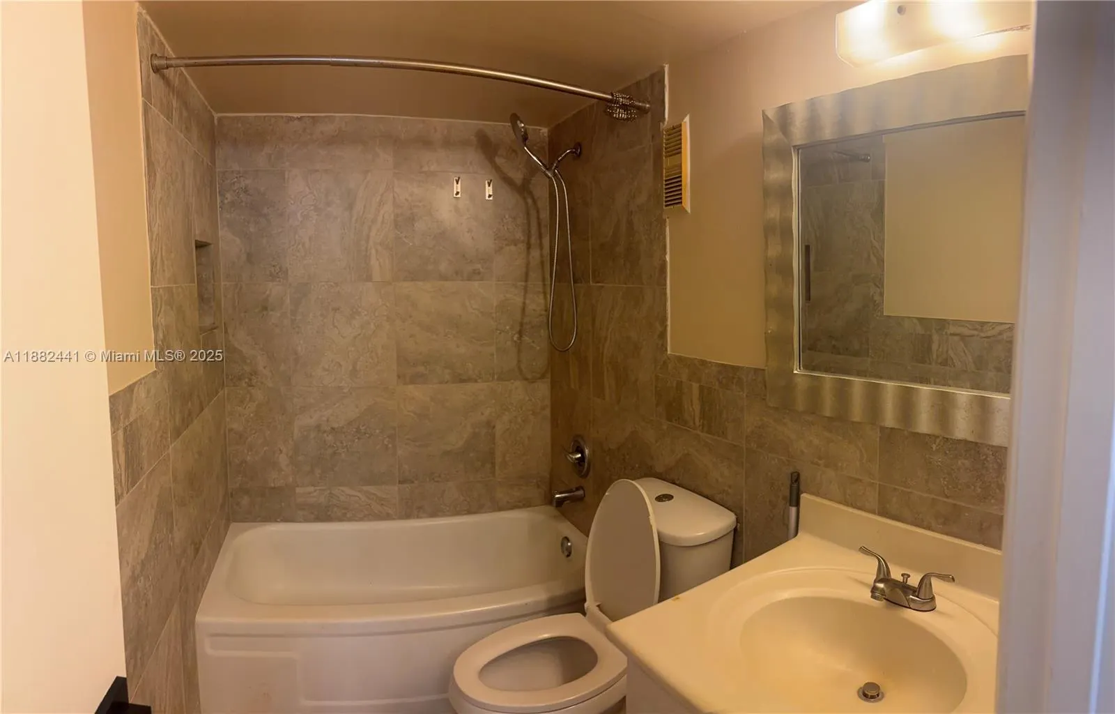 8600 N Sherman Cir, #203
