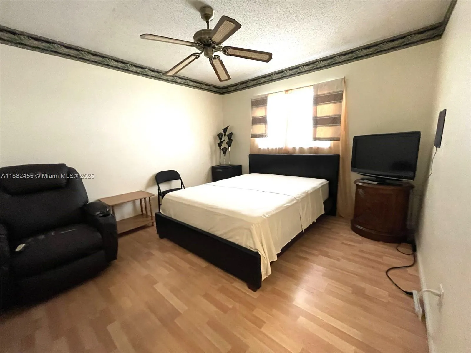 4151 NW 41st St, #201