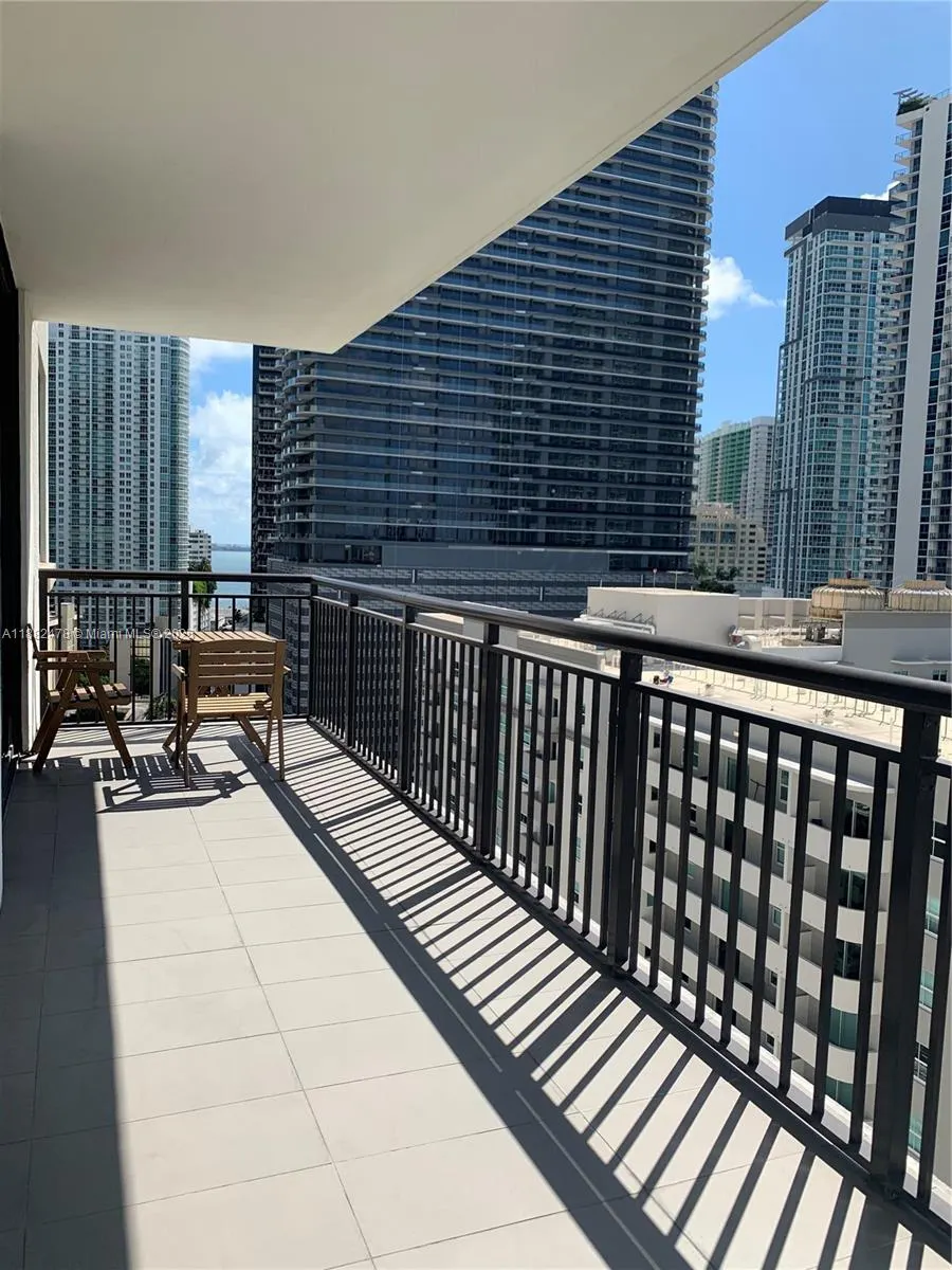 999 SW 1st Ave, #1703