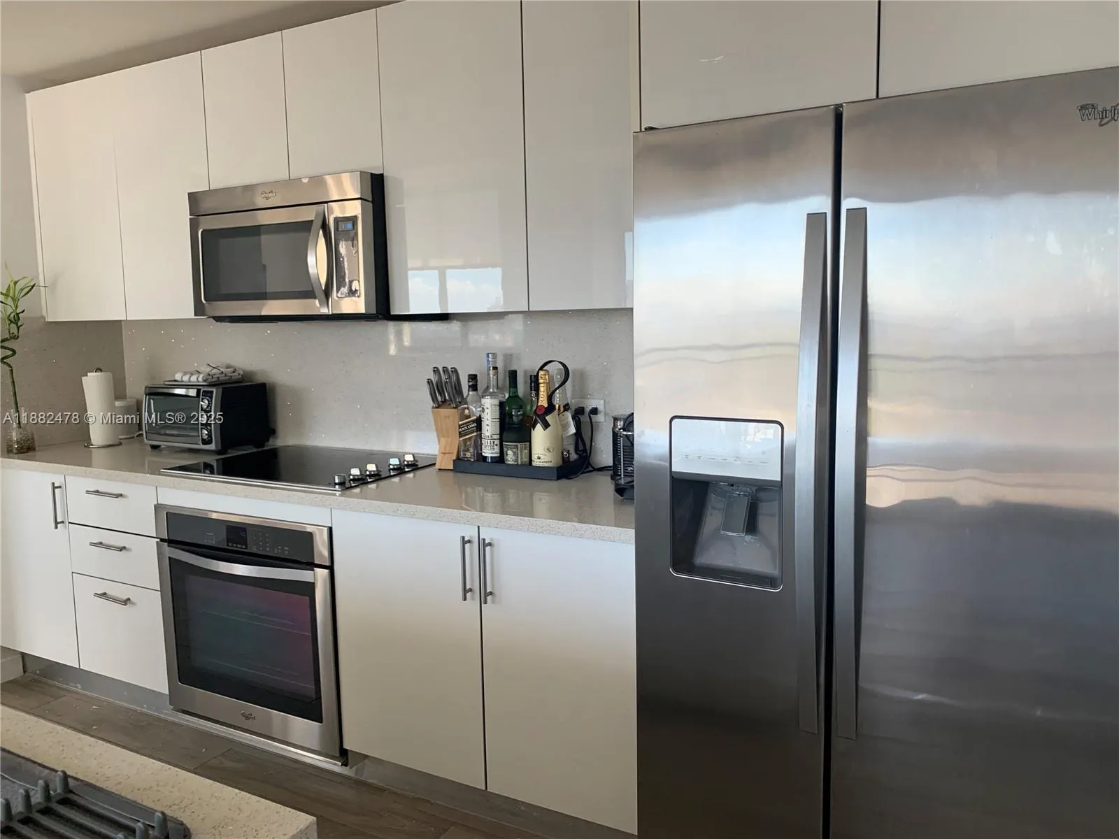 999 SW 1st Ave, #1703
