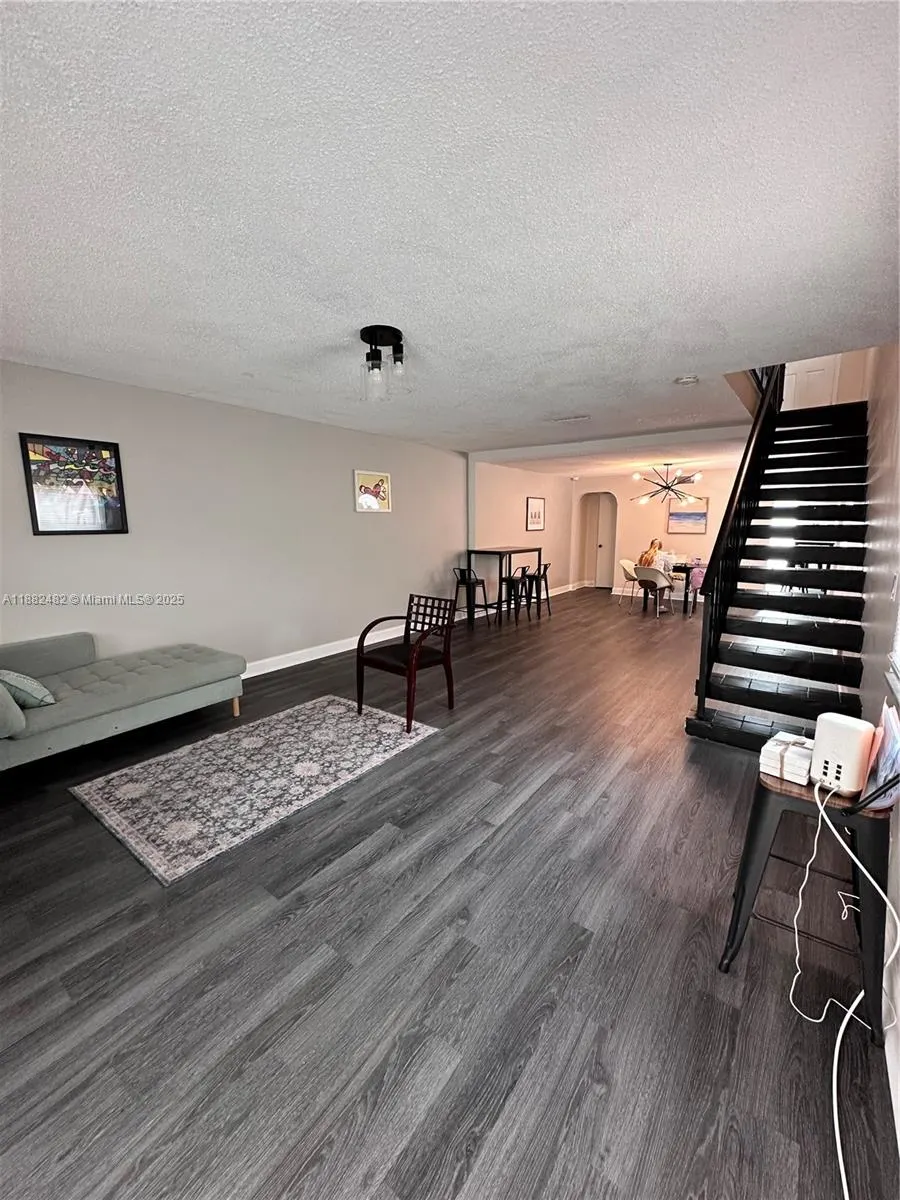 2270 SW 46th Ct