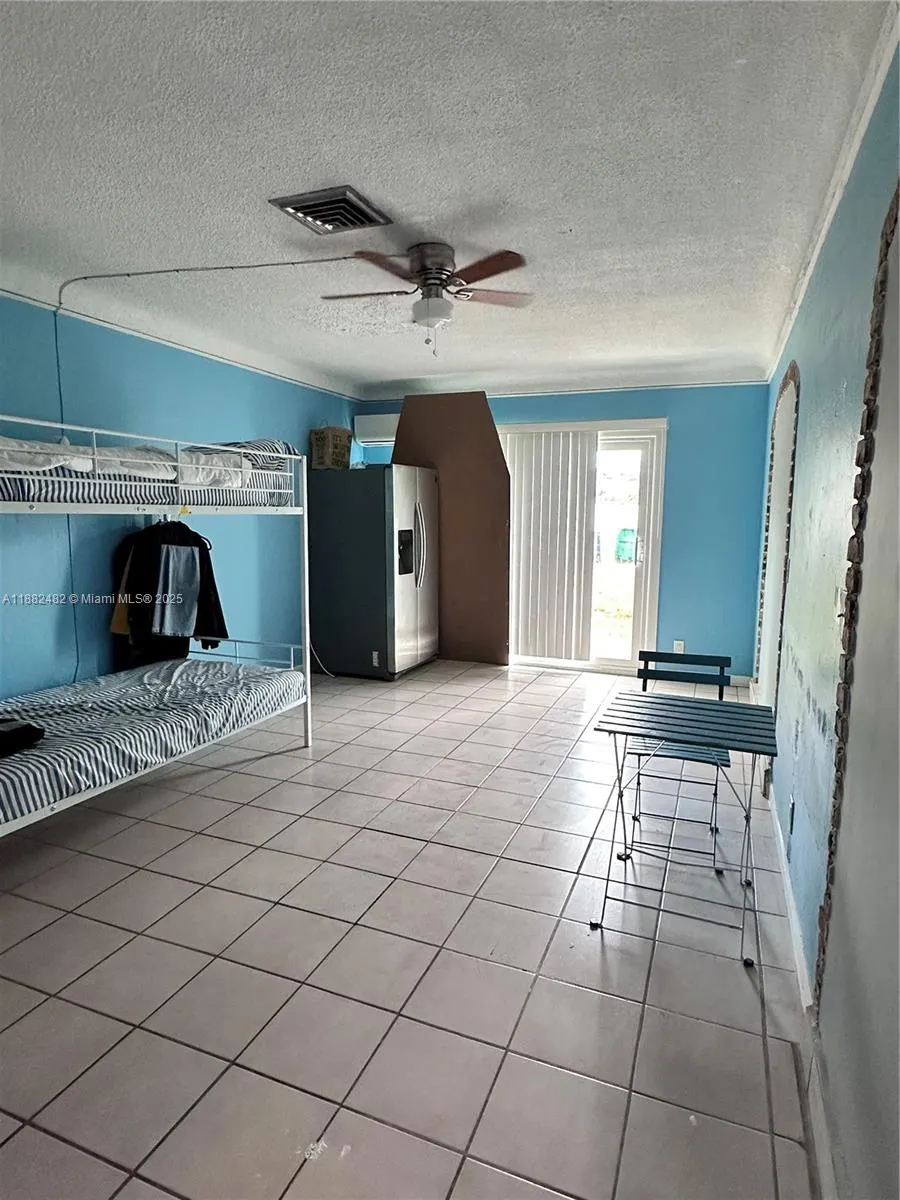 2270 SW 46th Ct