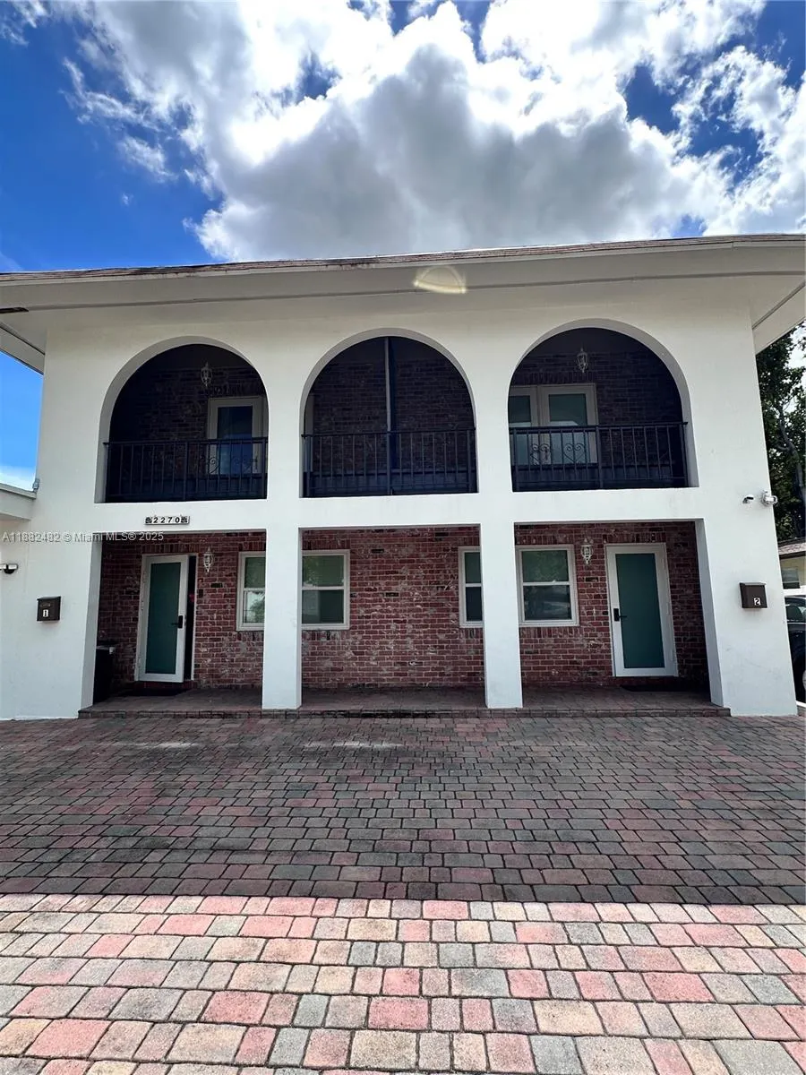 2270 SW 46th Ct