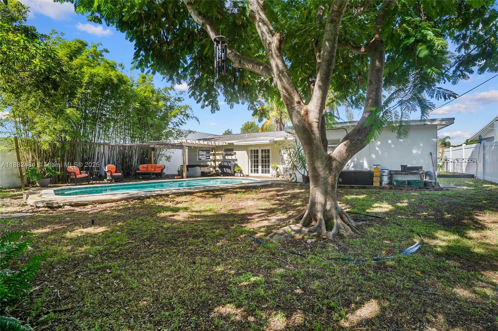 1620 NW 2nd Ave