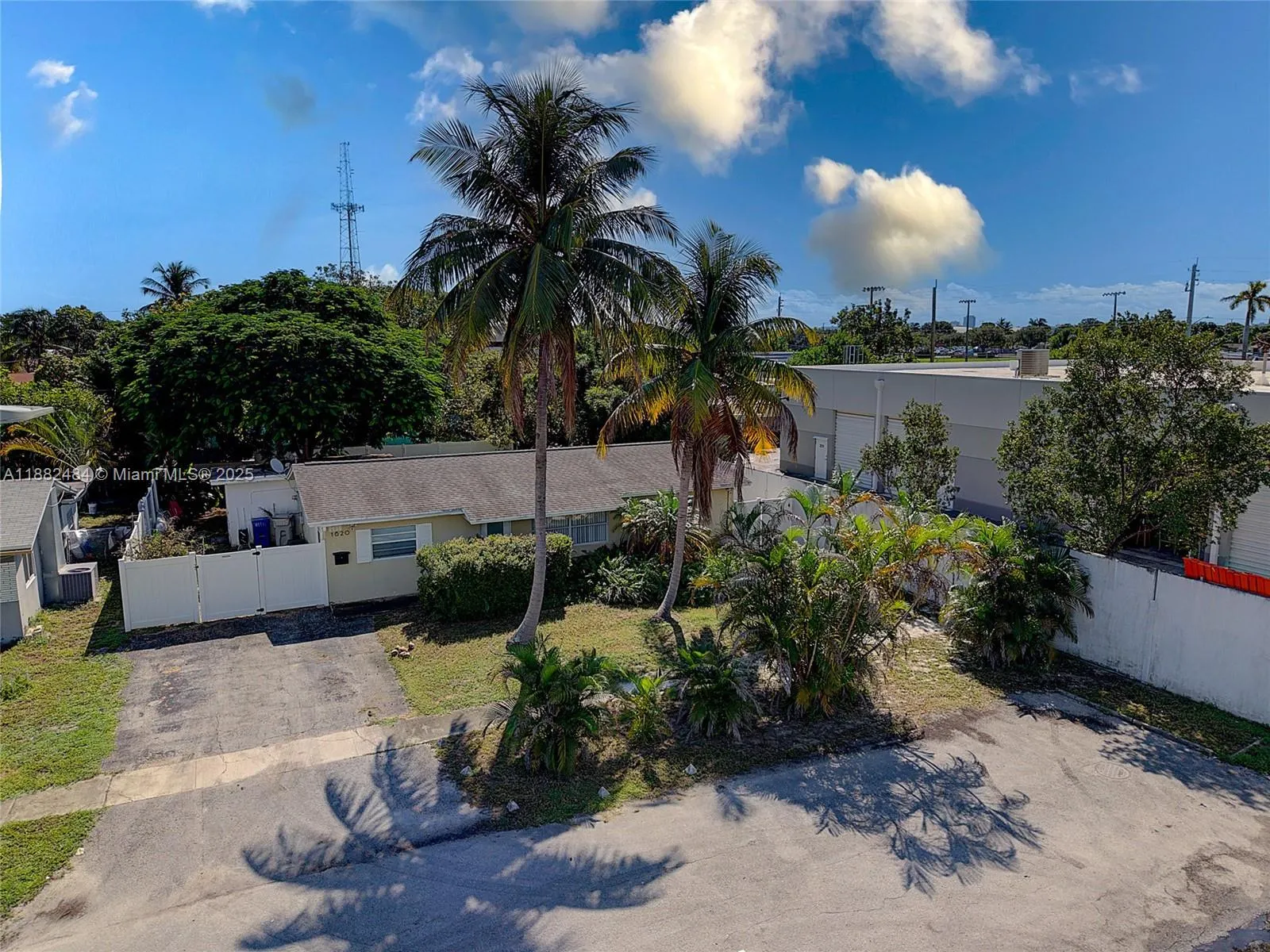 1620 NW 2nd Ave