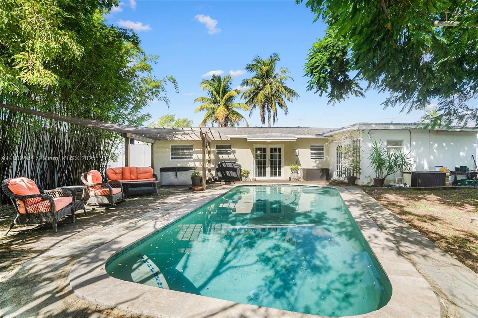 1620 NW 2nd Ave