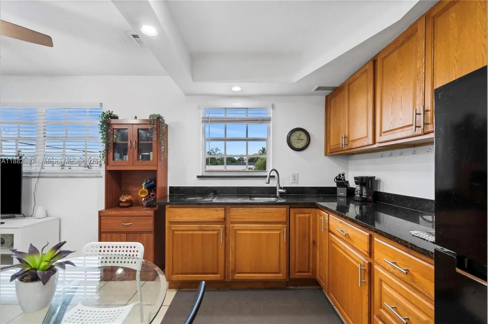 30 SW 11th Ave, #4