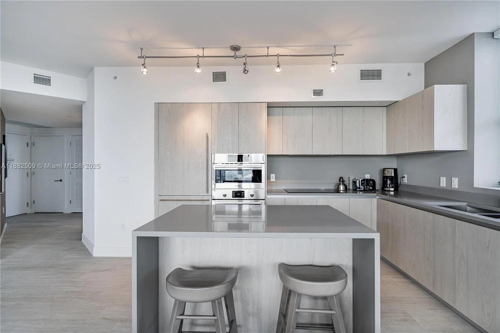 4010 S Ocean Dr, #2709