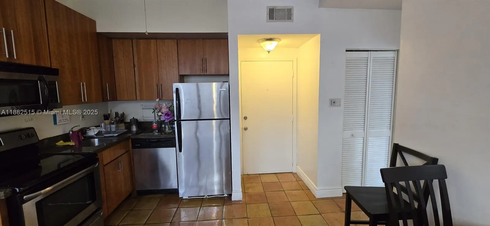 1342 Drexel Ave, #204
