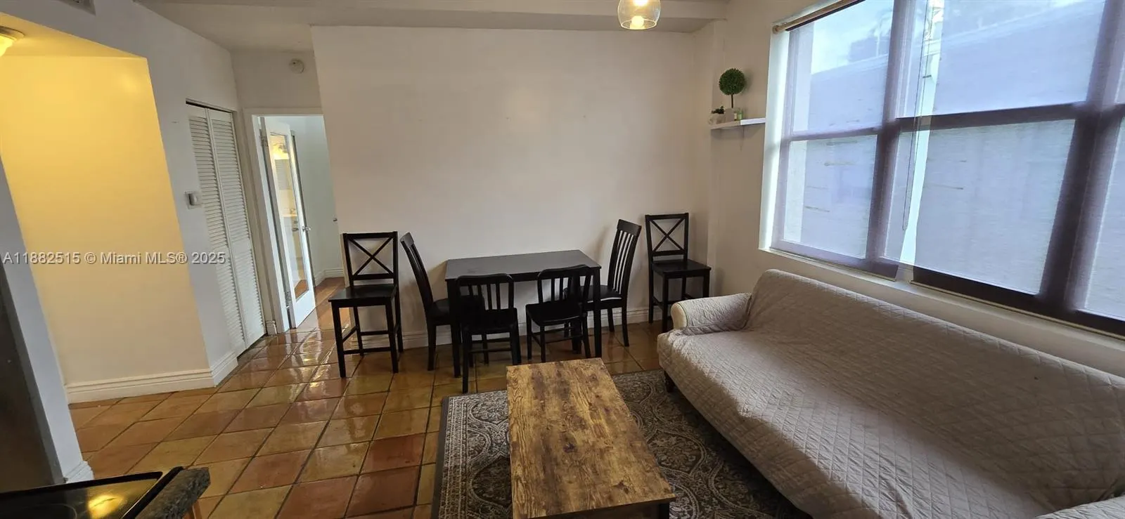 1342 Drexel Ave, #204