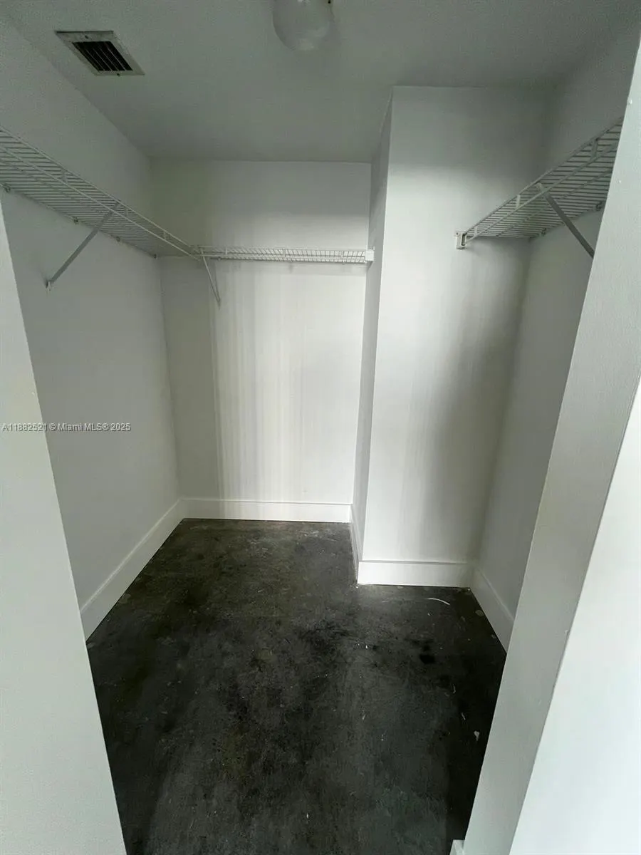 1250 S Miami Ave, #2309