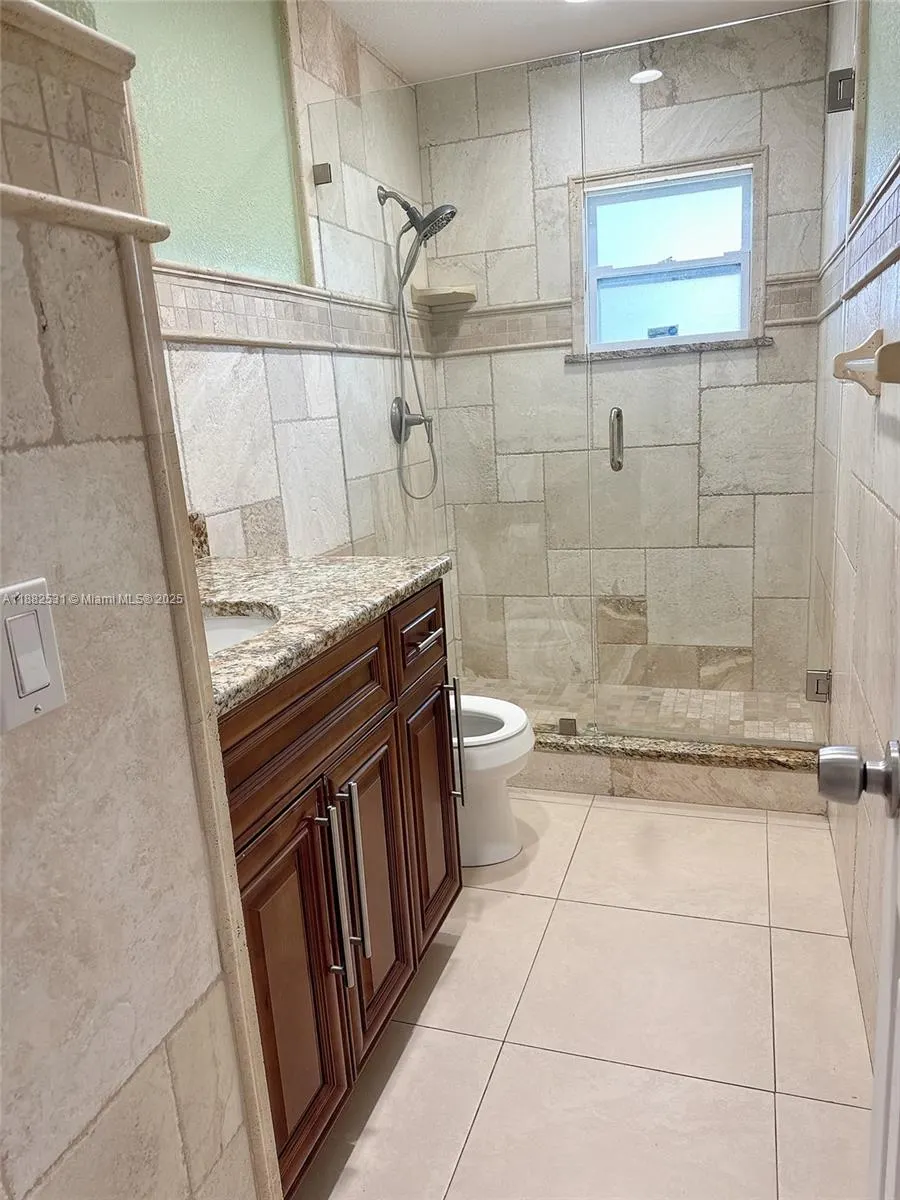 7007 Lambright Ct