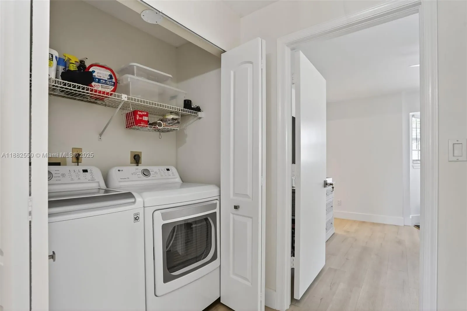 633 NE 9th Ave, #2
