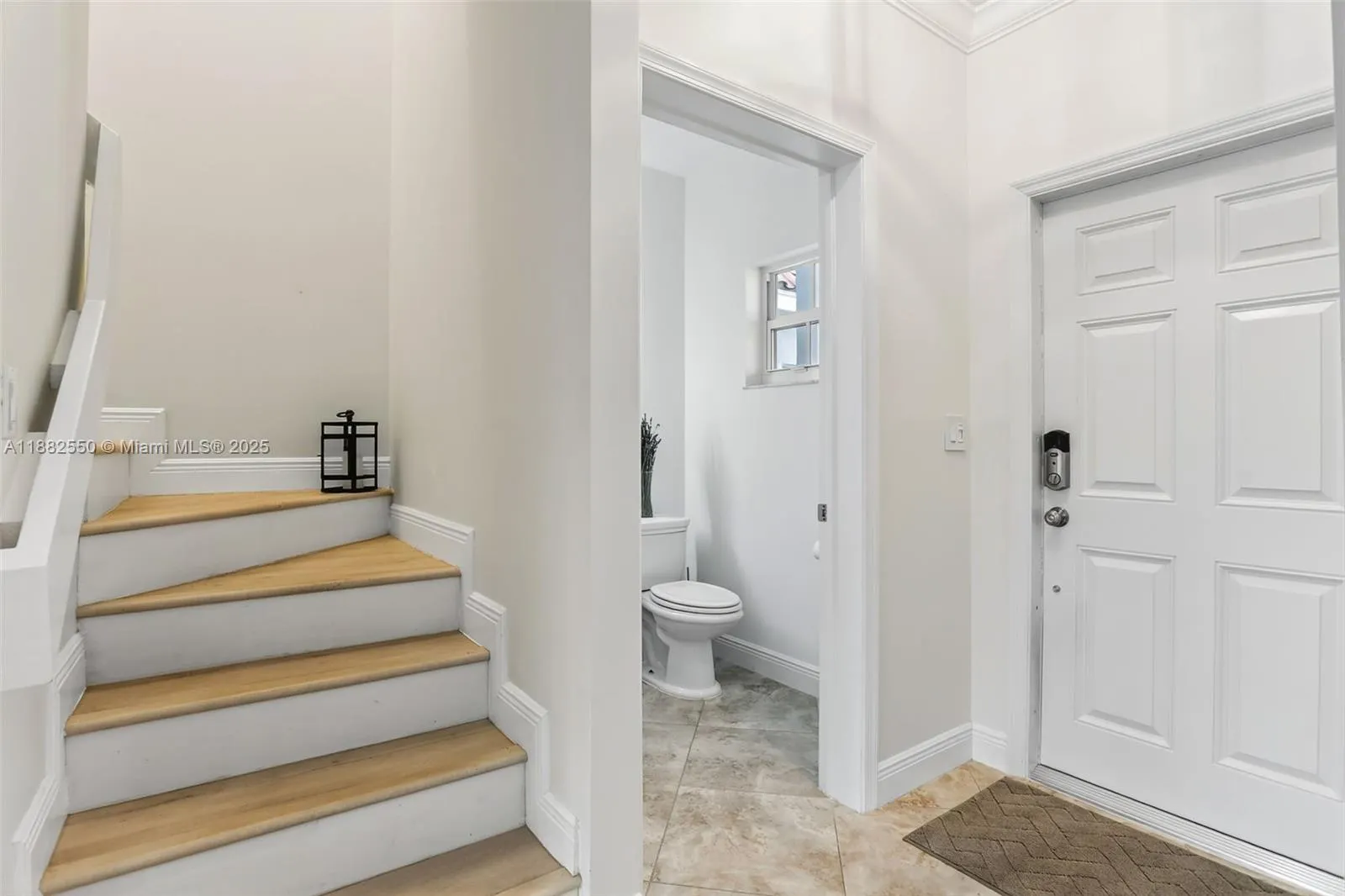 633 NE 9th Ave, #2