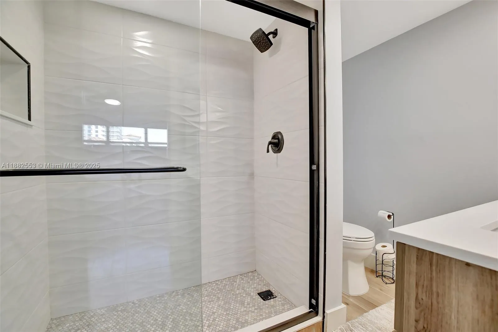 520 Orton Ave, #303