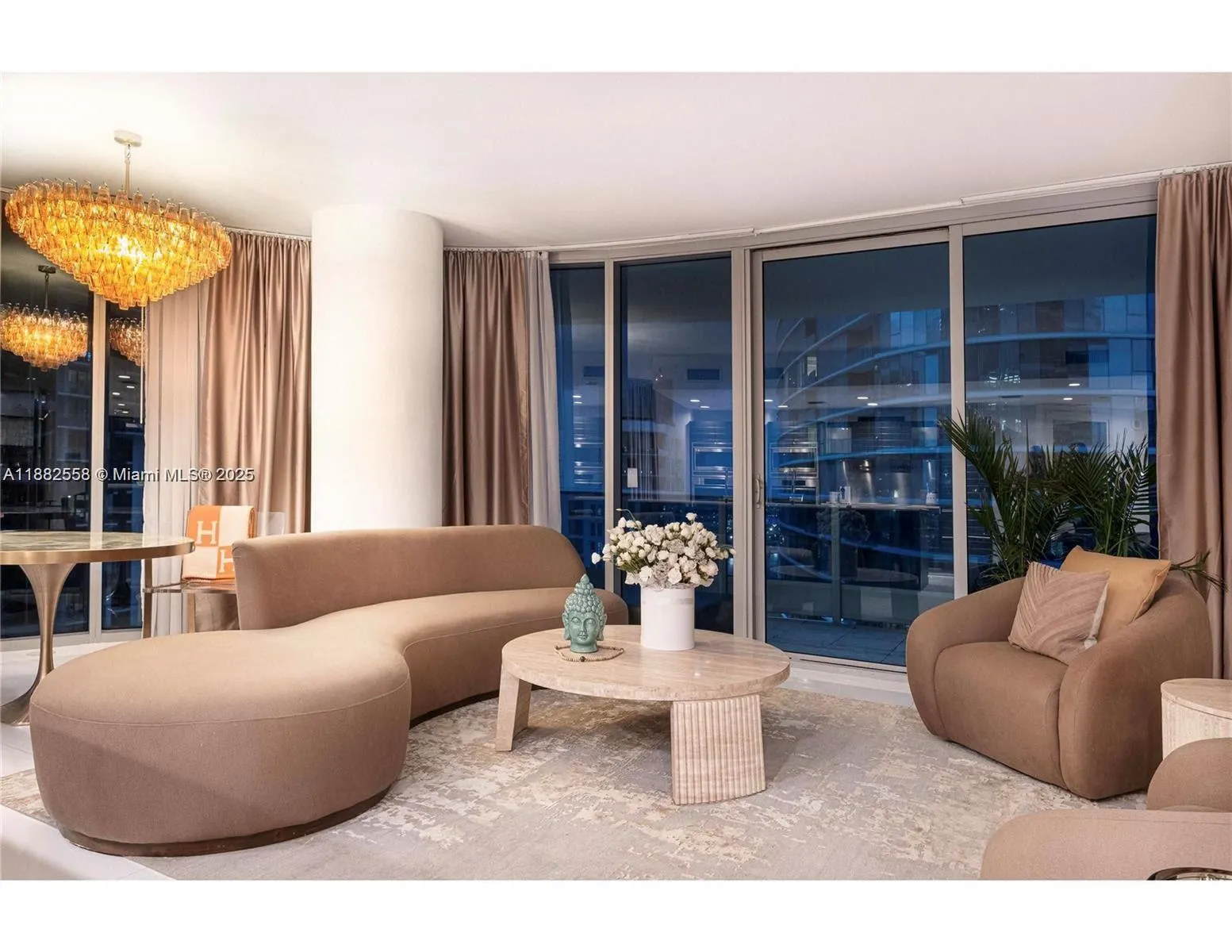 200 Biscayne Boulevard Way, #4201