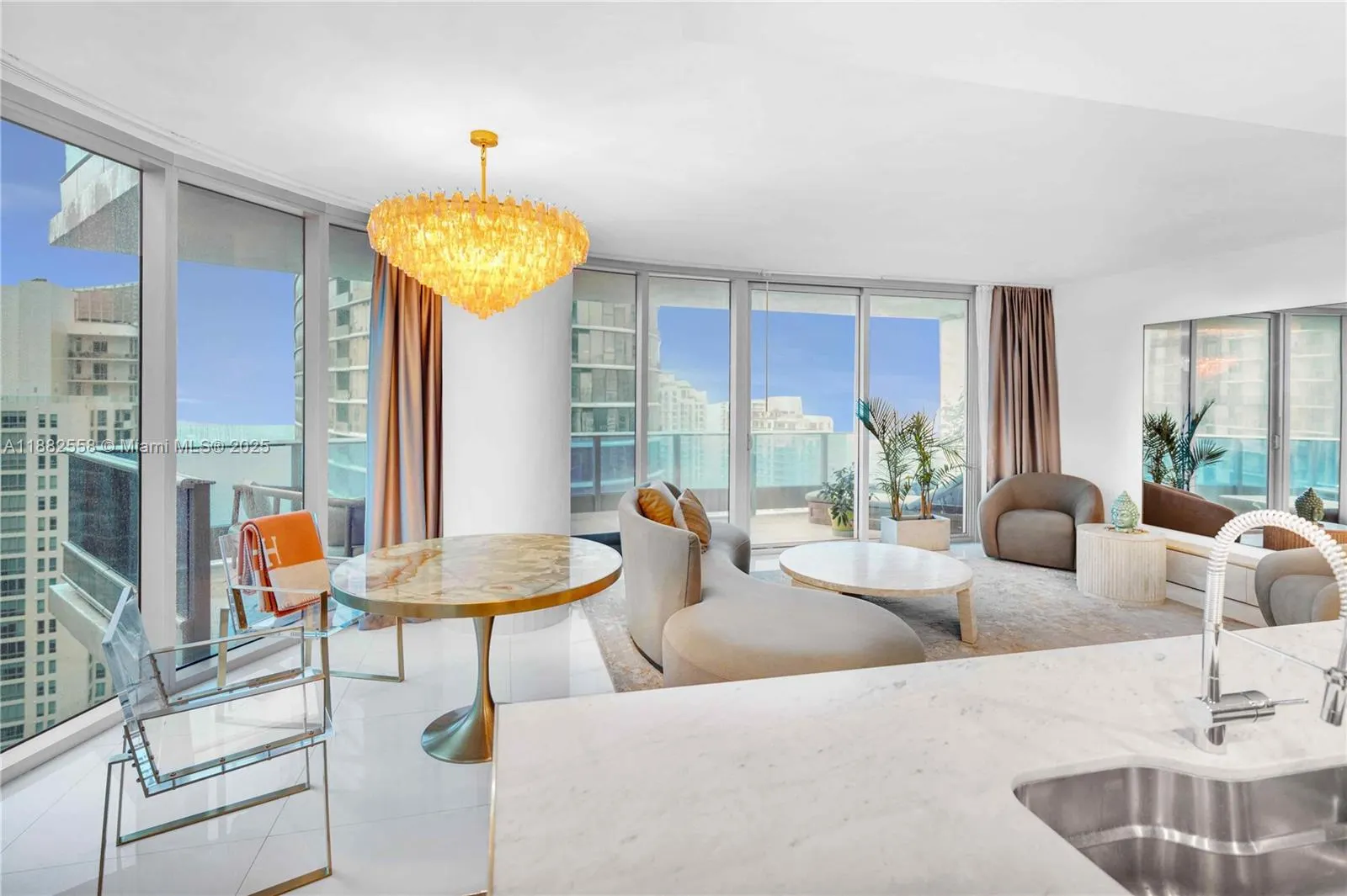 200 Biscayne Boulevard Way, #4201