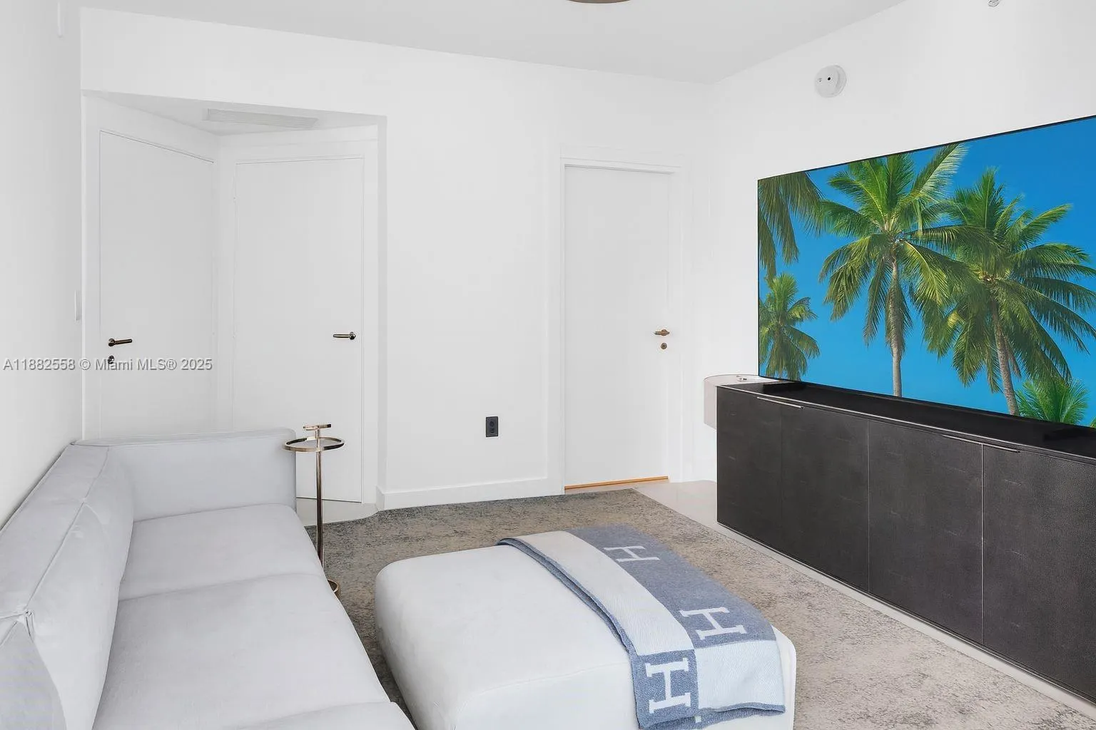 200 Biscayne Boulevard Way, #4201