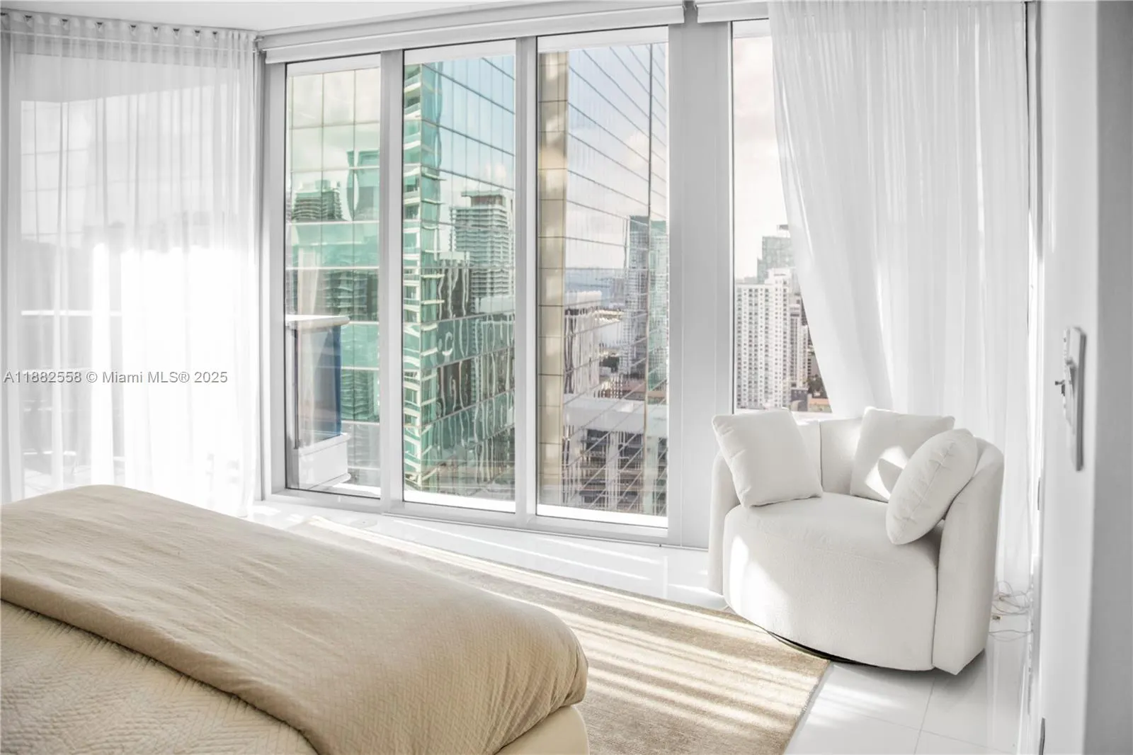 200 Biscayne Boulevard Way, #4201