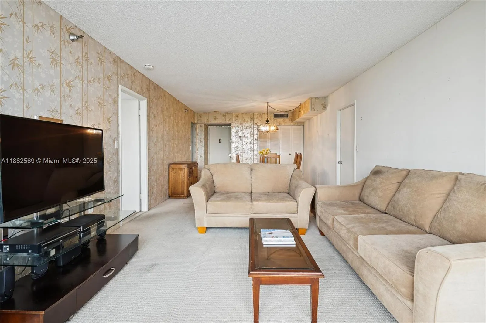 20515 E Country Club Dr, #442