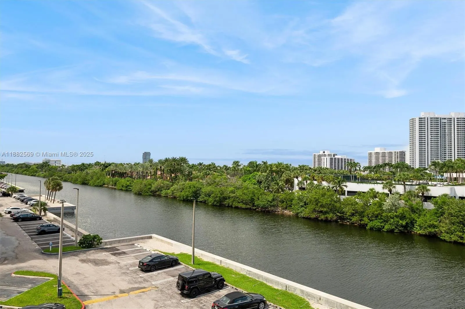 20515 E Country Club Dr, #442