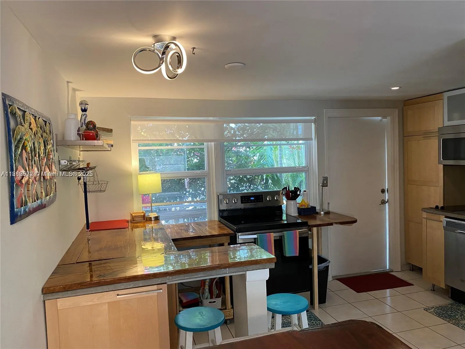 6865 Bay Dr, #1