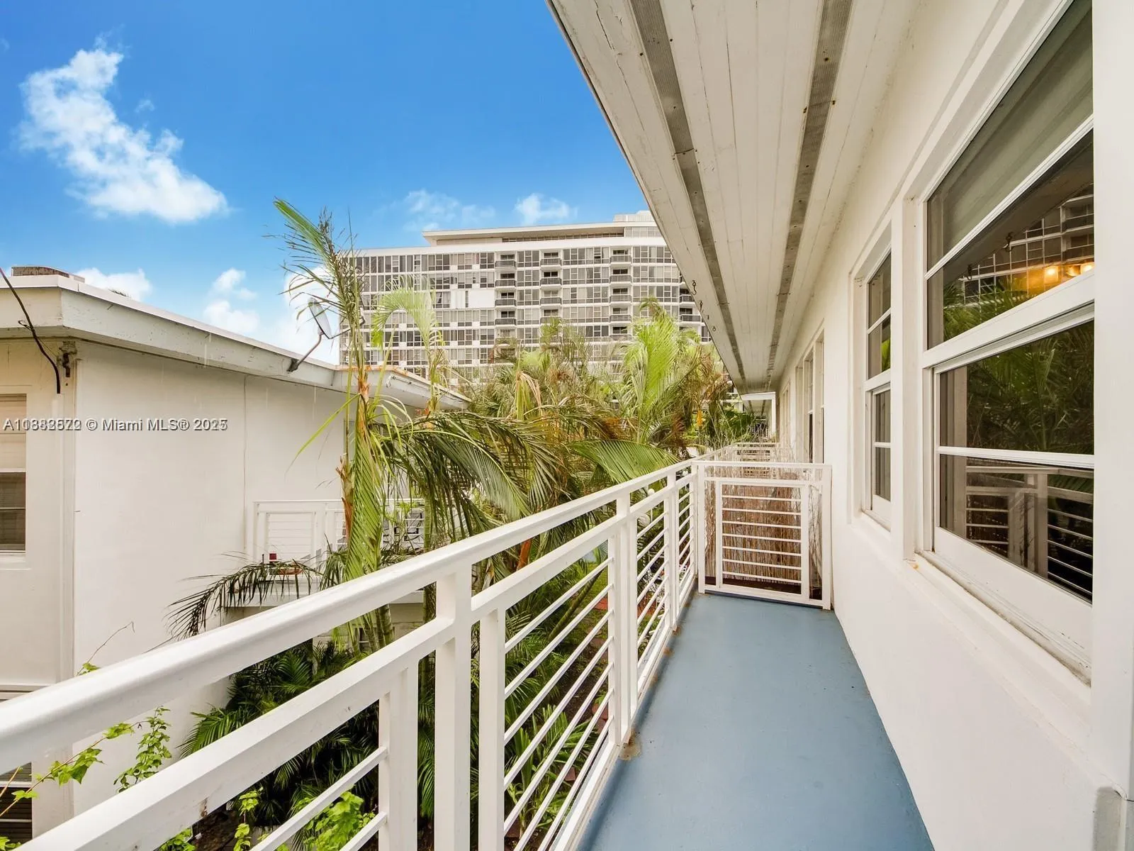 6865 Bay Dr, #1