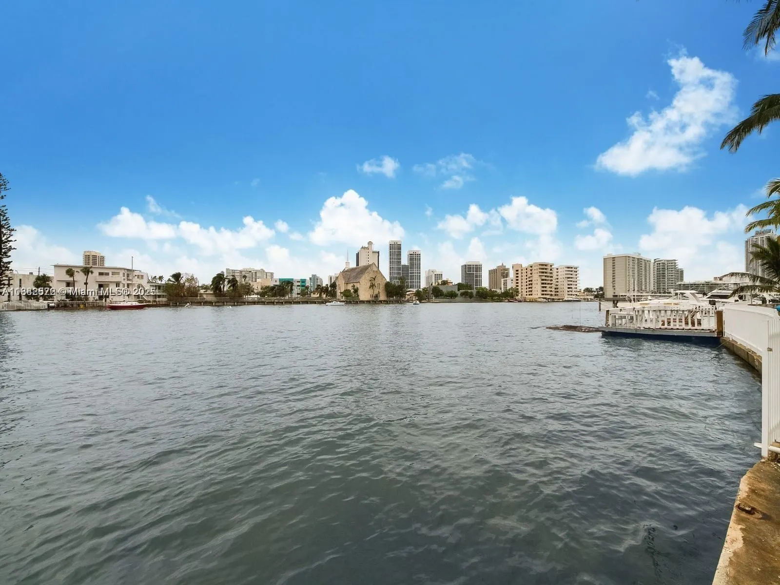 6865 Bay Dr, #1