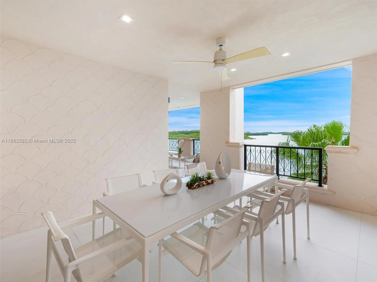 5053 Fisher Island Dr, #5053