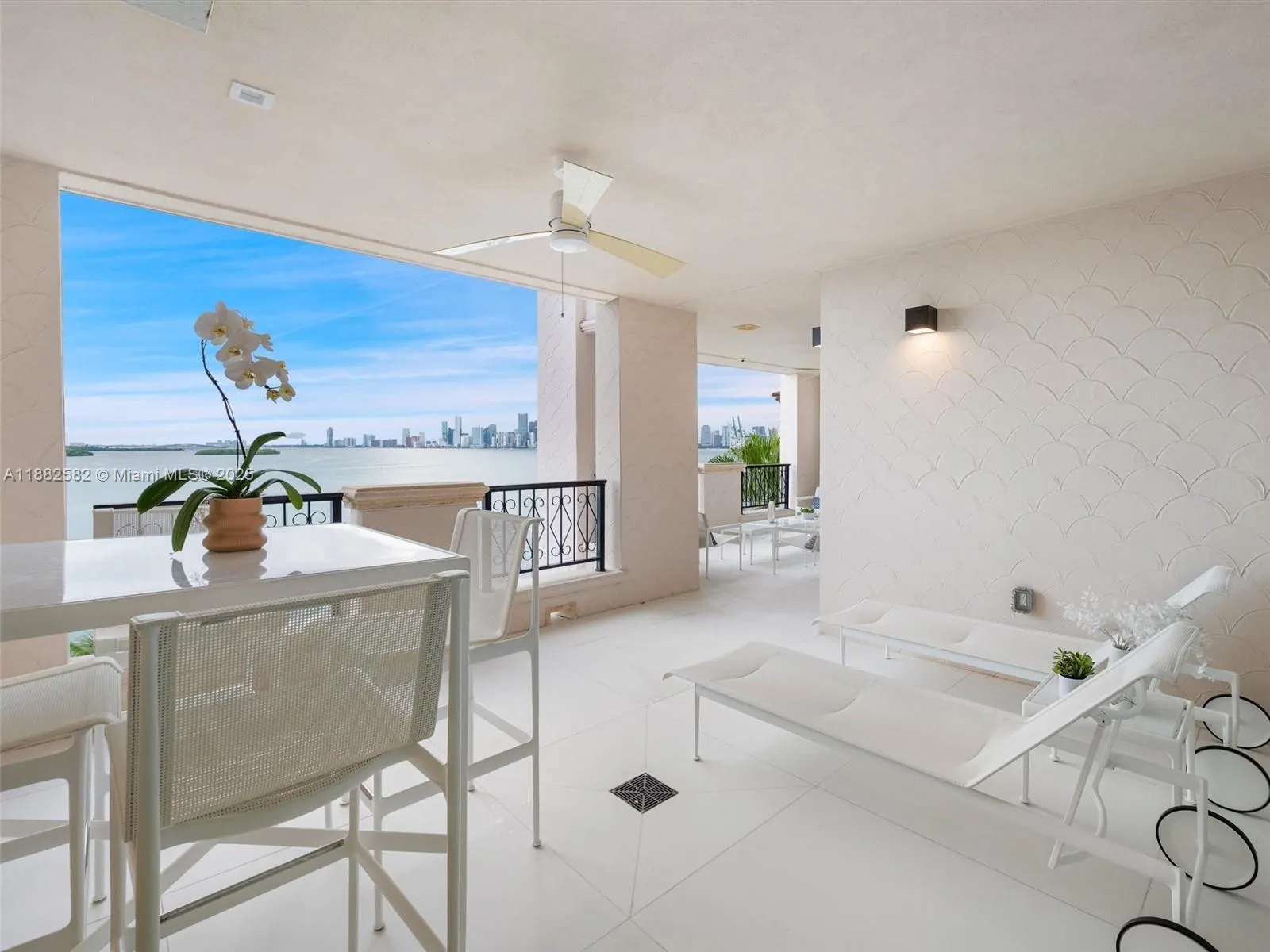 5053 Fisher Island Dr, #5053