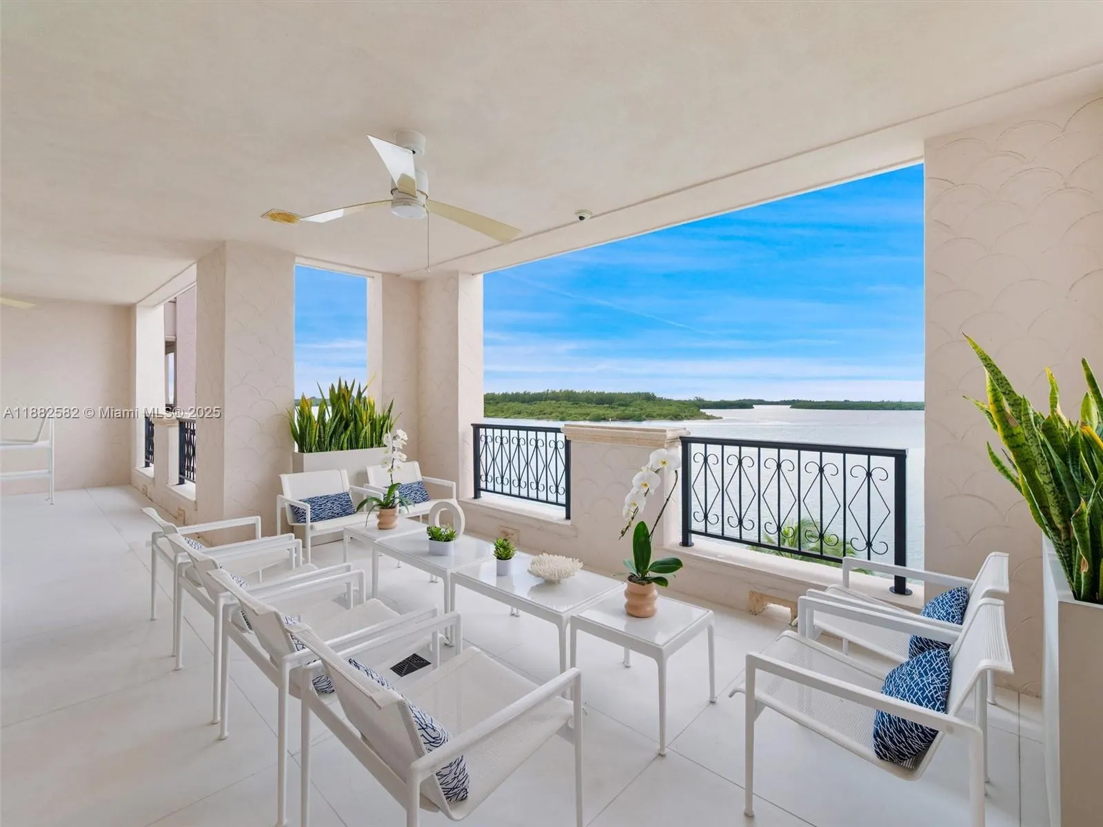 5053 Fisher Island Dr, #5053