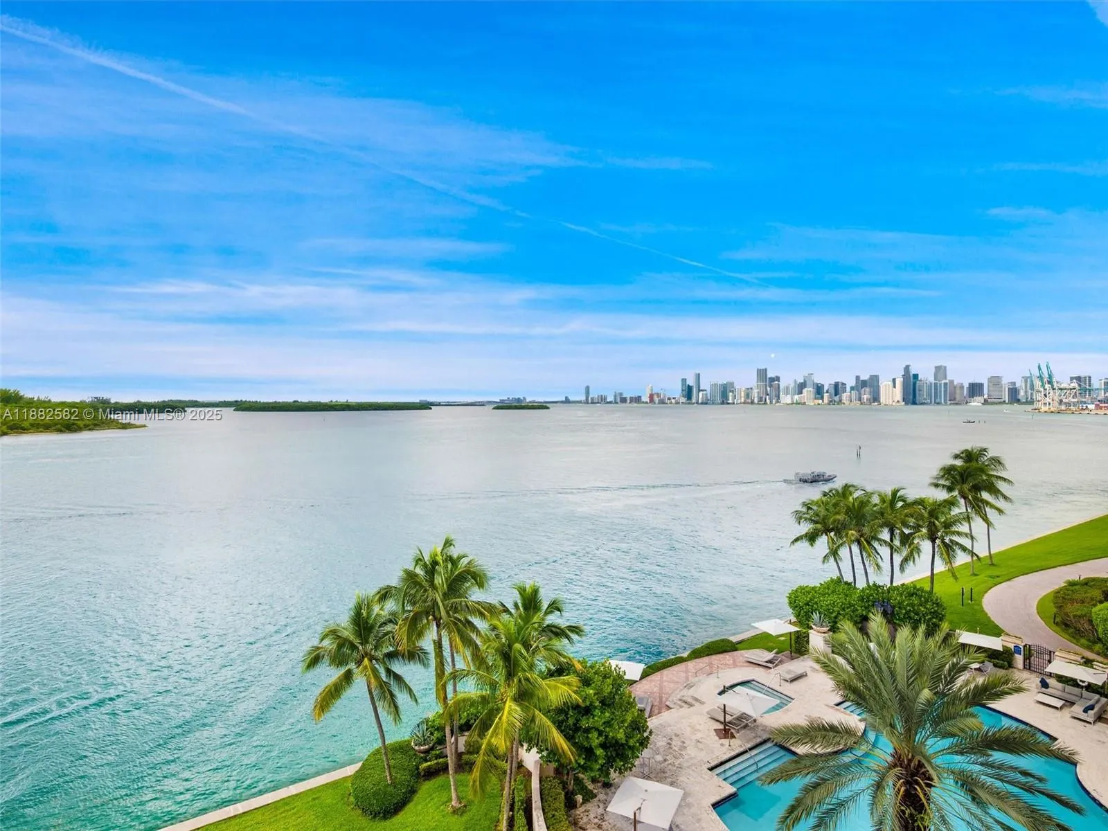 5053 Fisher Island Dr, #5053