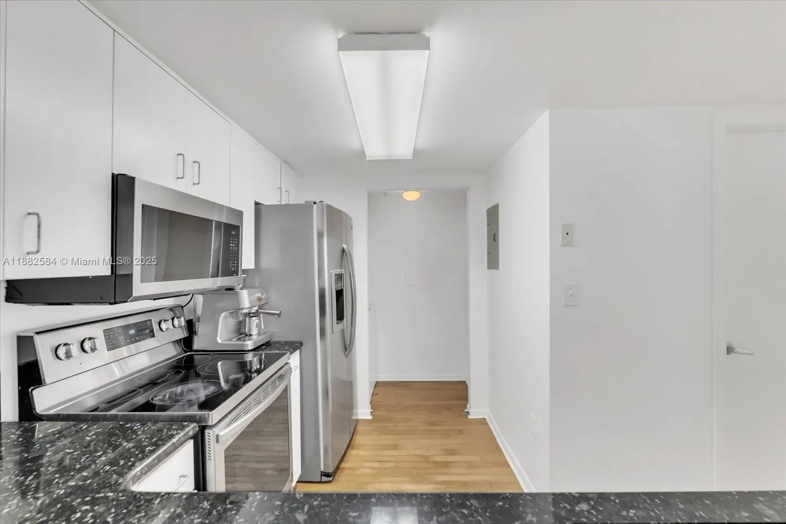650 West Ave, #704