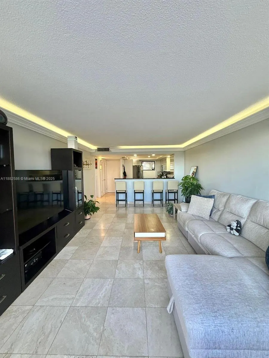 1351 NE Miami Gardens Dr, #704E
