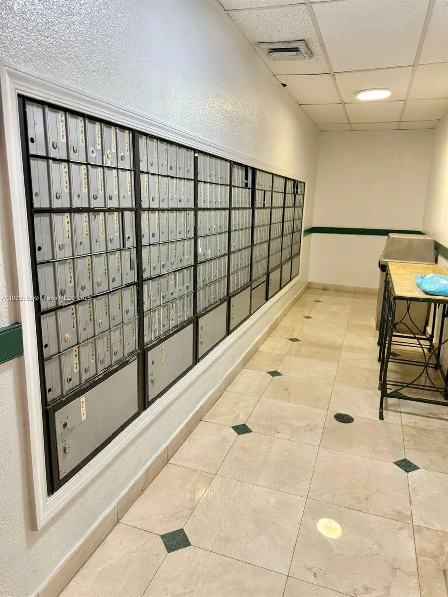 1351 NE Miami Gardens Dr, #704E