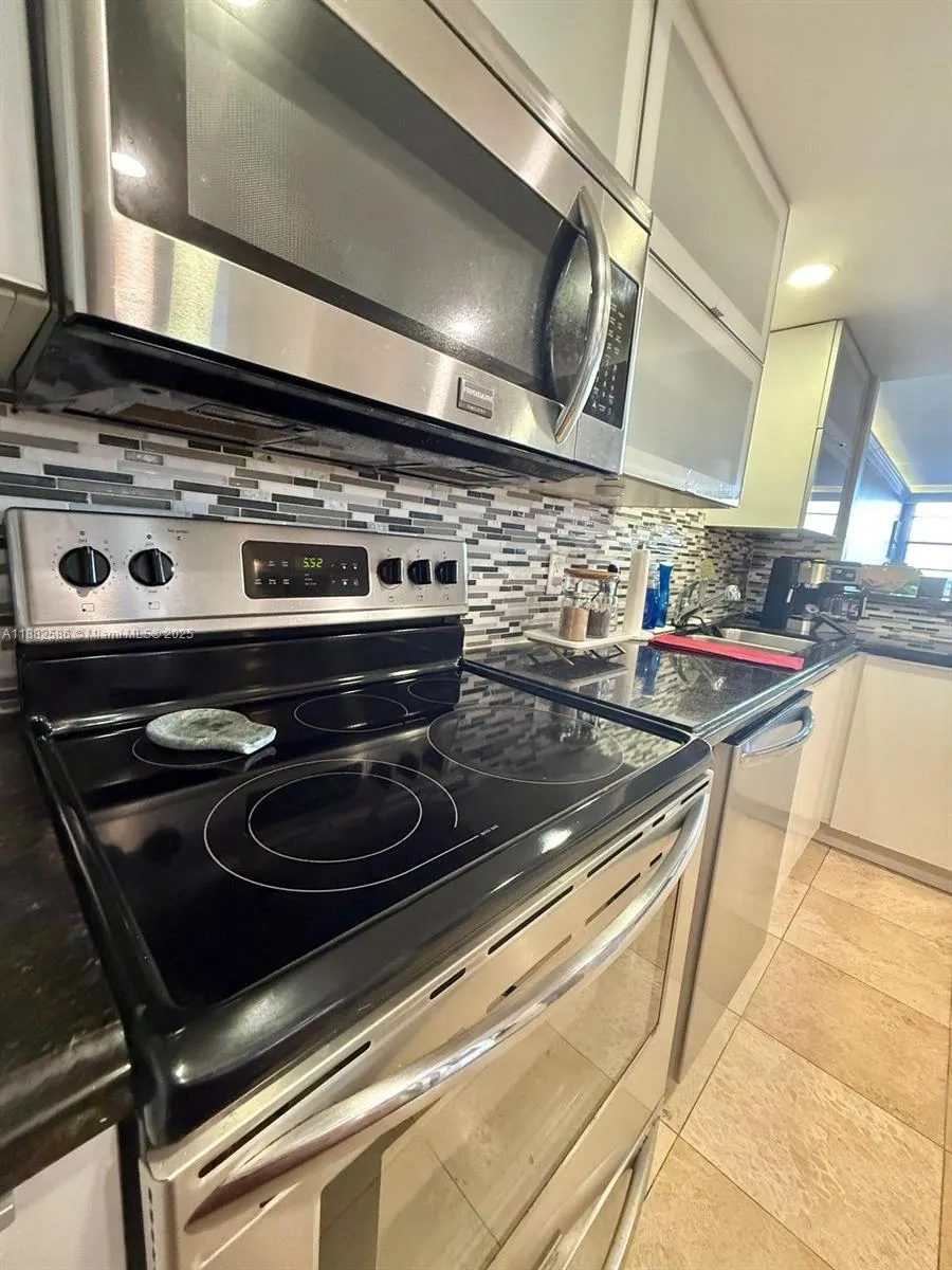 1351 NE Miami Gardens Dr, #704E