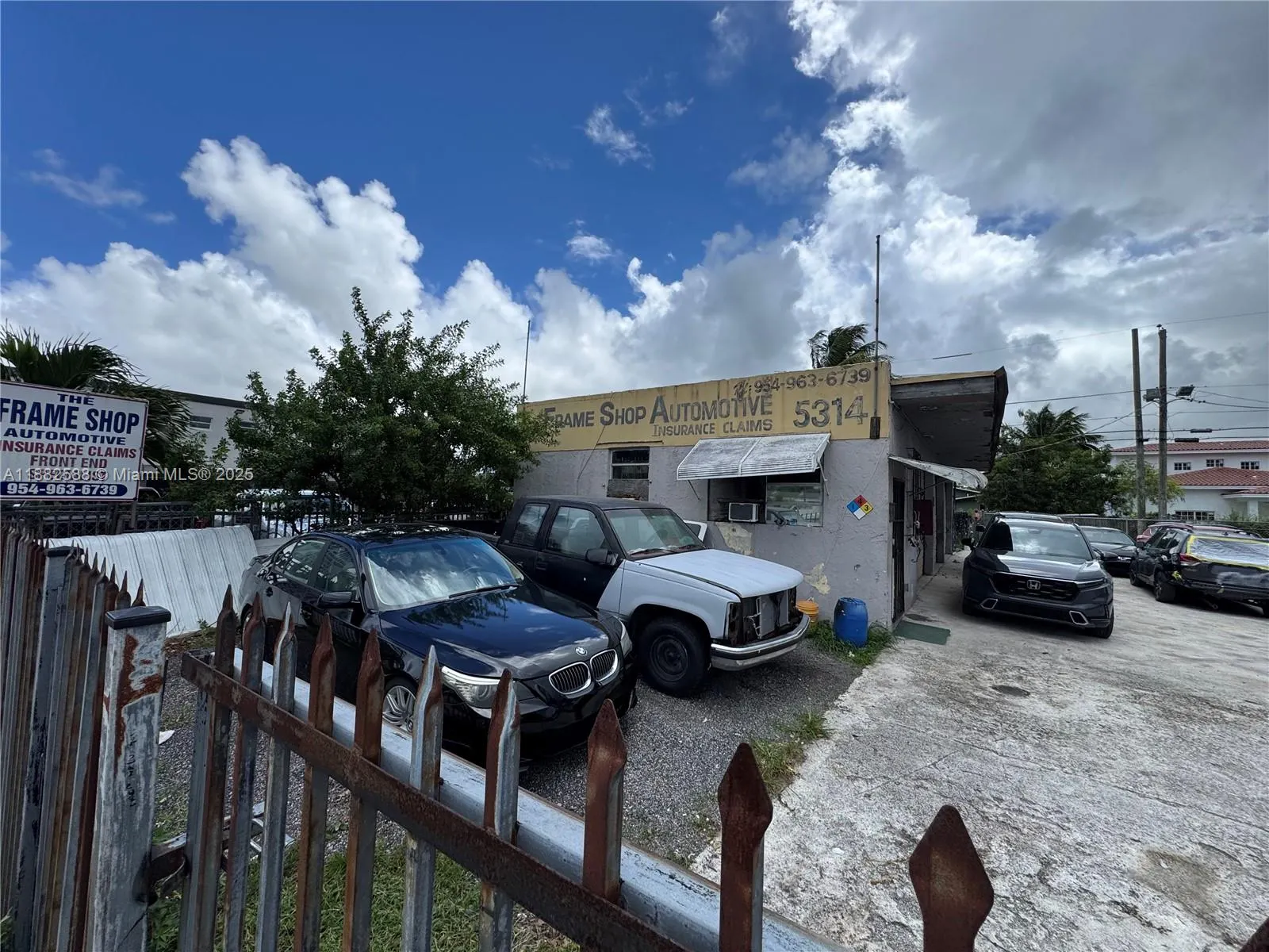 5314 Pembroke Rd