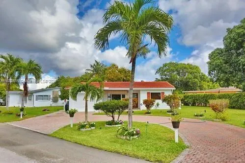 4106 NW 52nd Ave