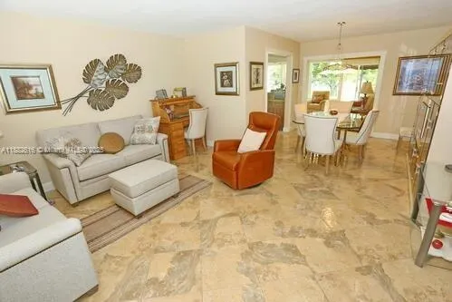4106 NW 52nd Ave