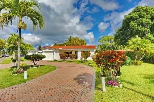 4106 NW 52nd Ave