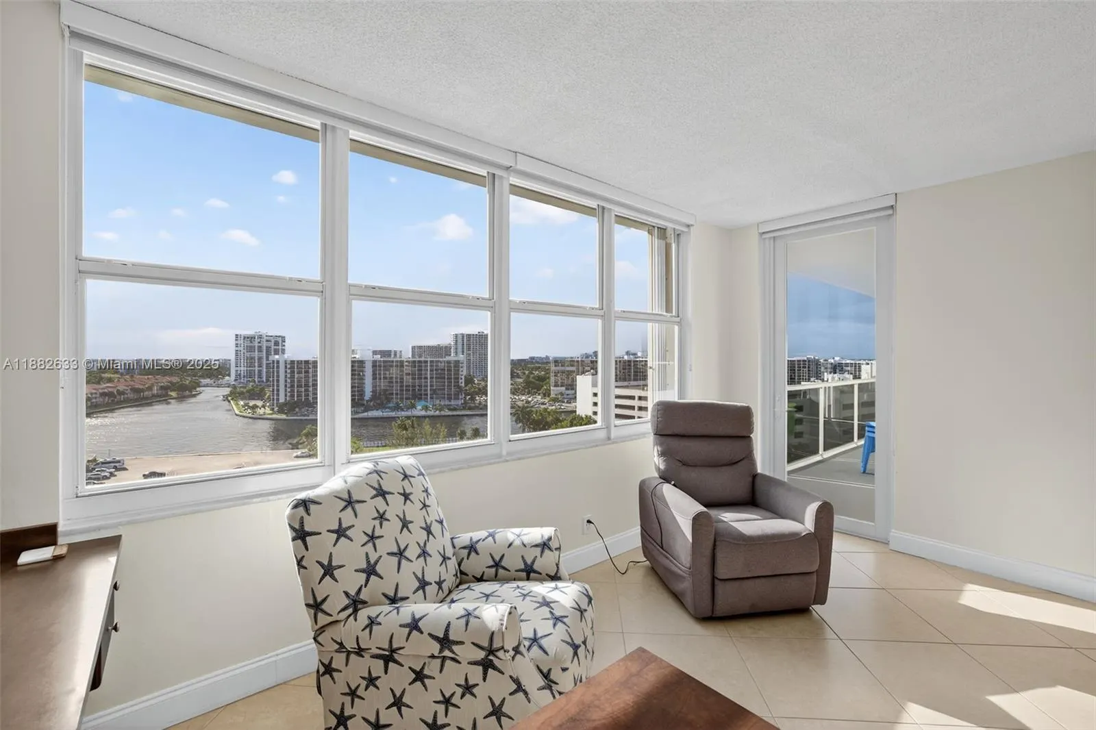 3725 S Ocean Dr, #1127
