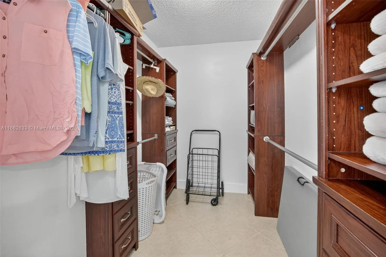 3725 S Ocean Dr, #1127