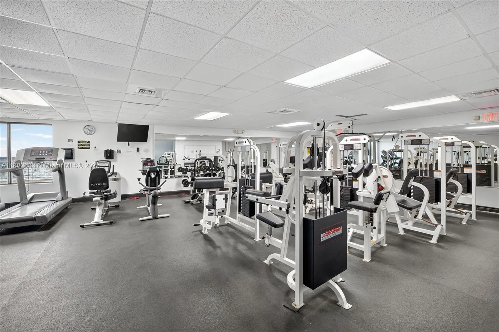 3725 S Ocean Dr, #1127