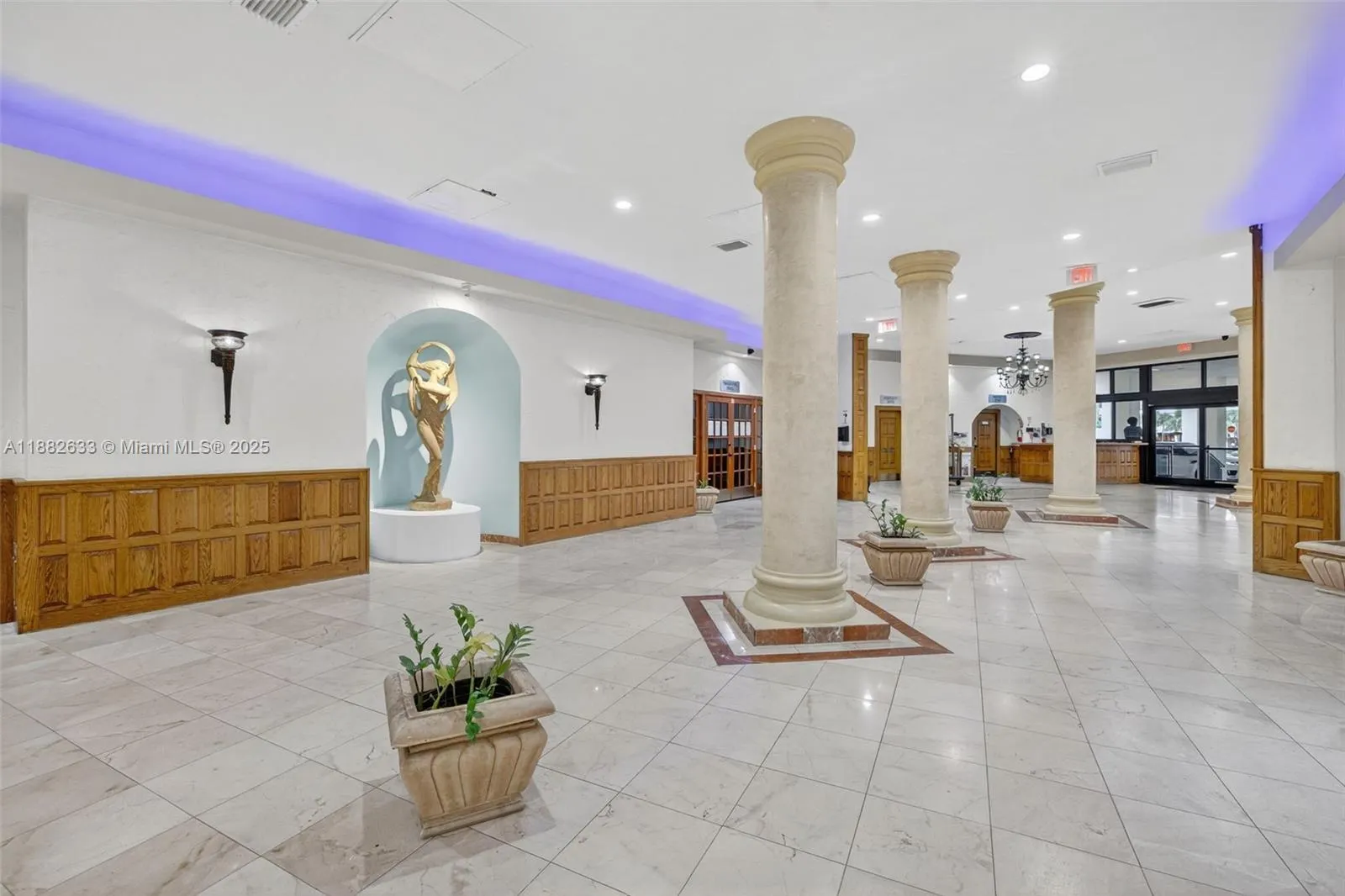 3725 S Ocean Dr, #1127